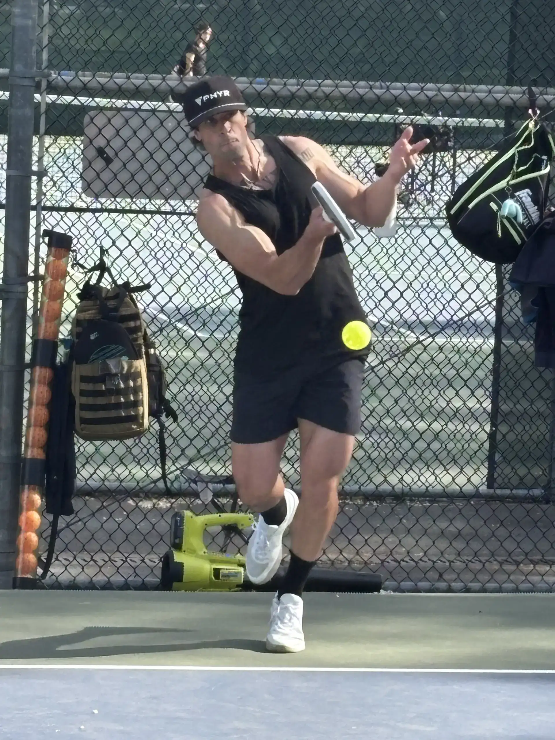 PHYR player driving a forehand